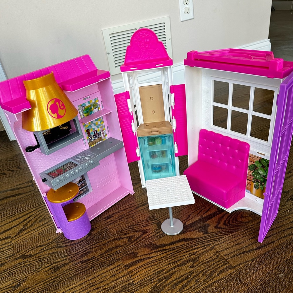 Barbie Doll Set